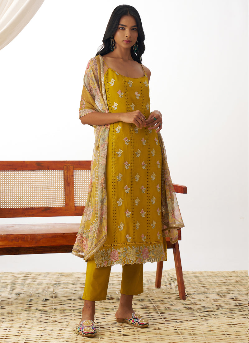 Color_yellow