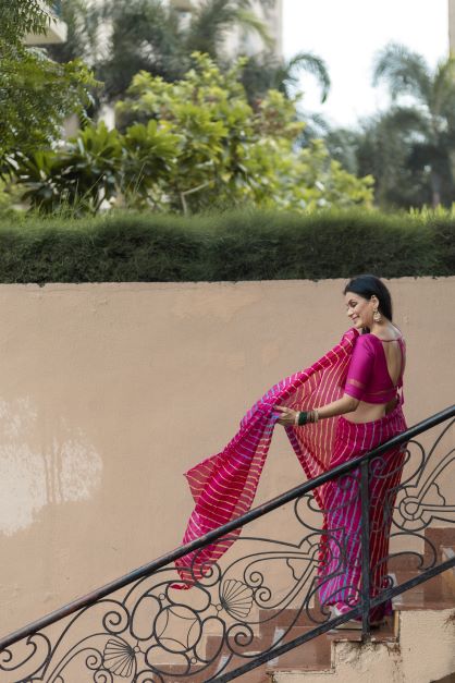 Women's Fuchsia Multi Leheriya Silk Saree - Nangalia Ruchira