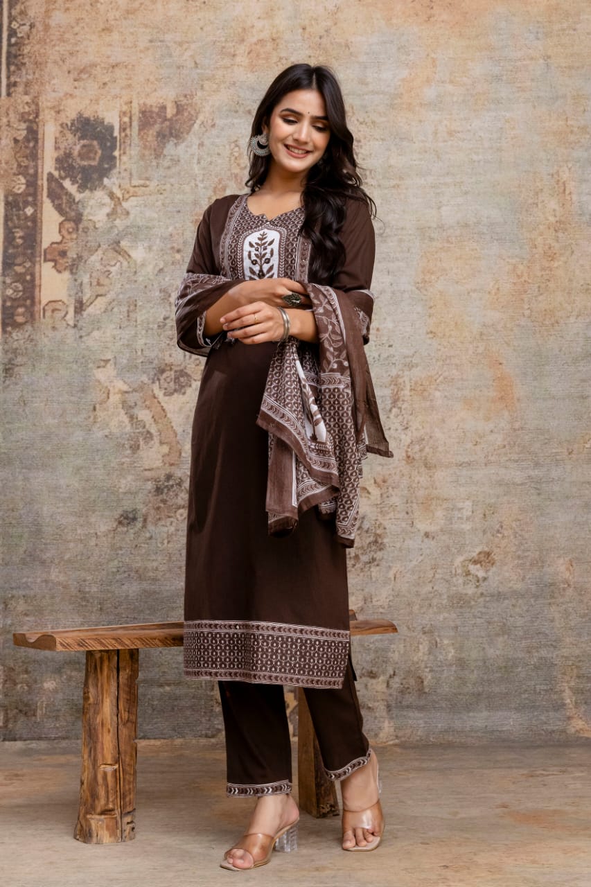 Color_Brown