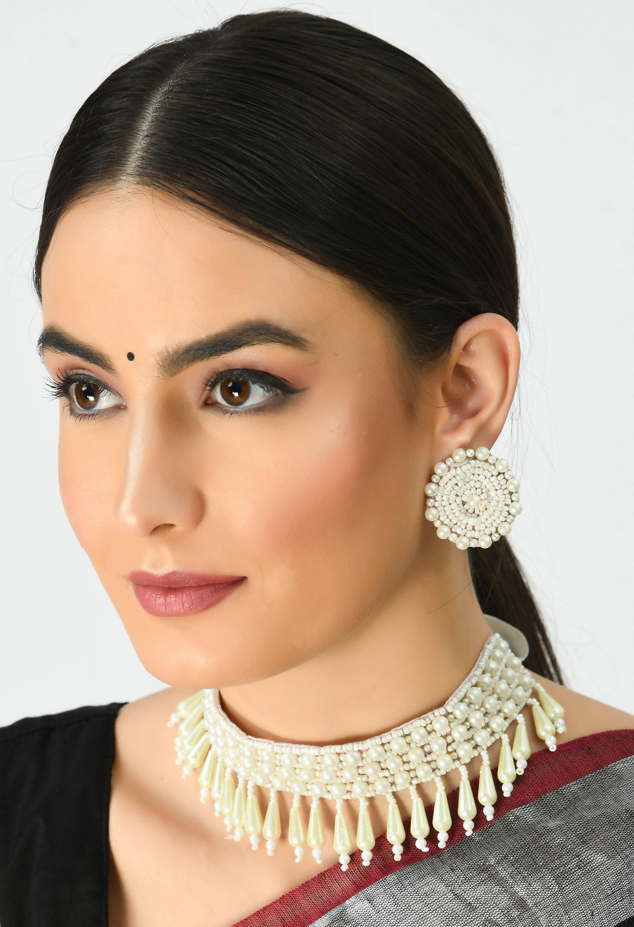 Johar Kamal Handicraft Pearls Necklace with Ear
