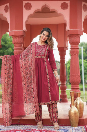 Color_Maroon