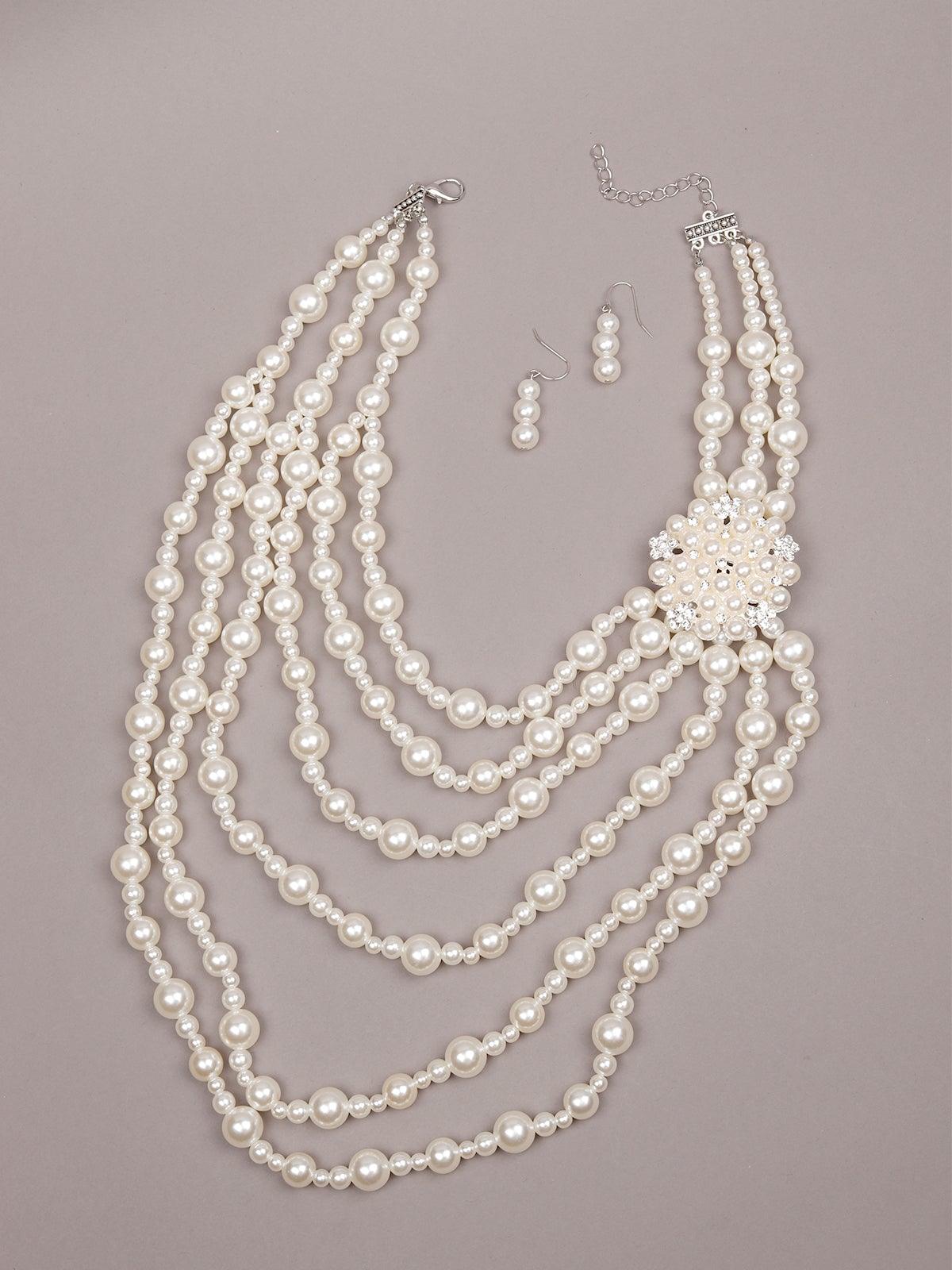 Women's Beautiful Elegant Pearl Necklace Se