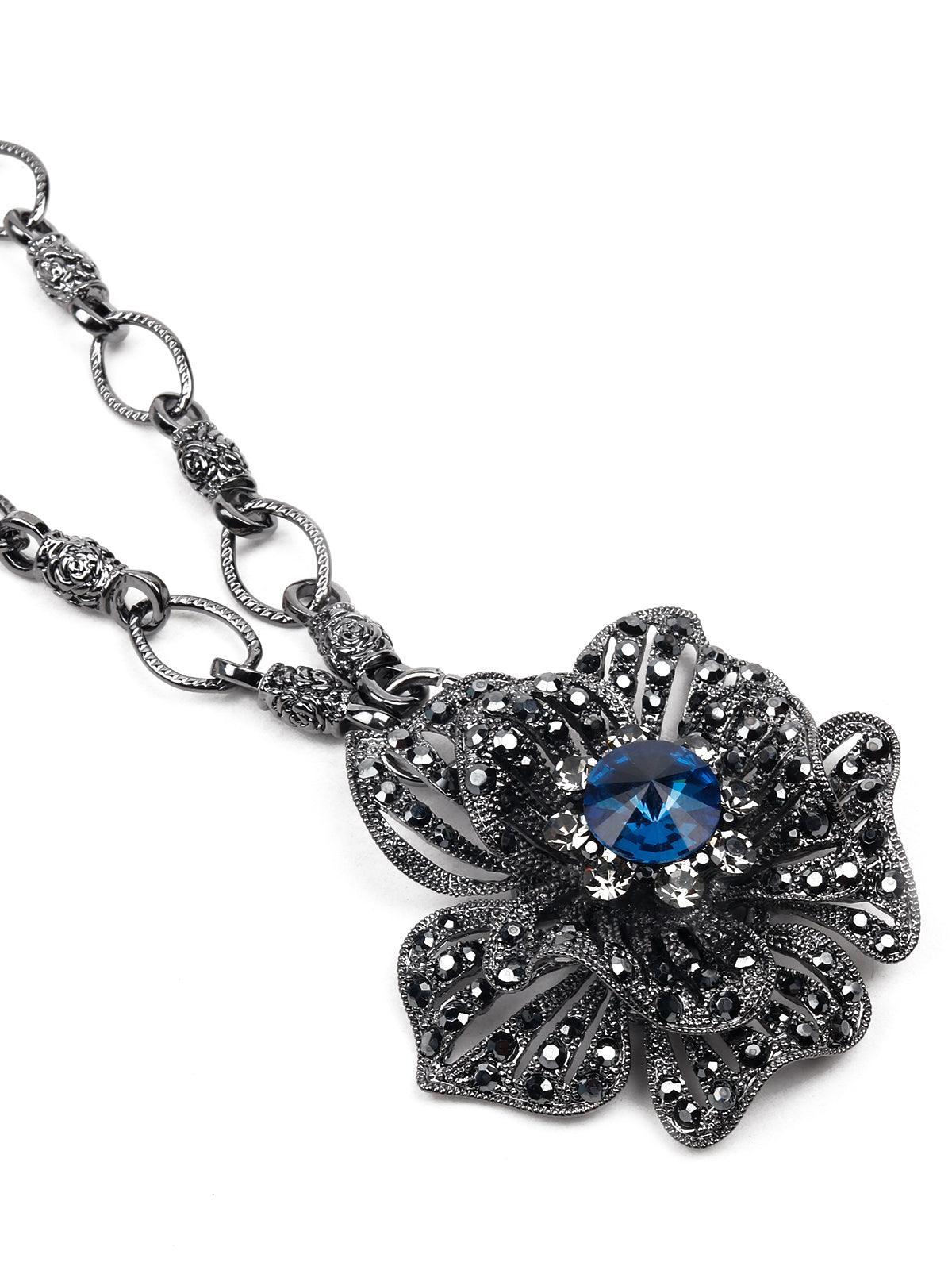 Women's Beautiful Oxidised Floral Pendant Necklac