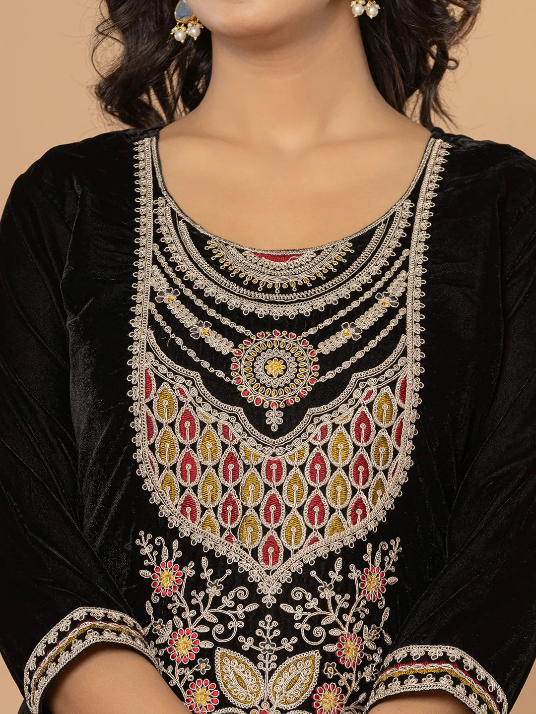 Color_Black