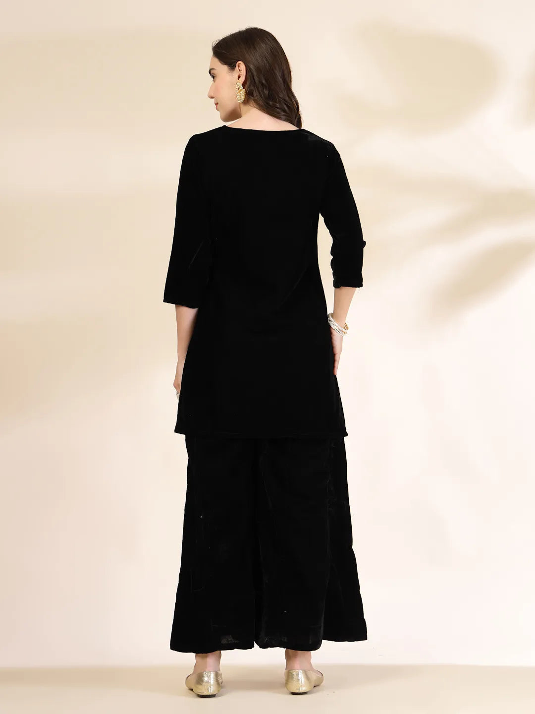 Color_Black