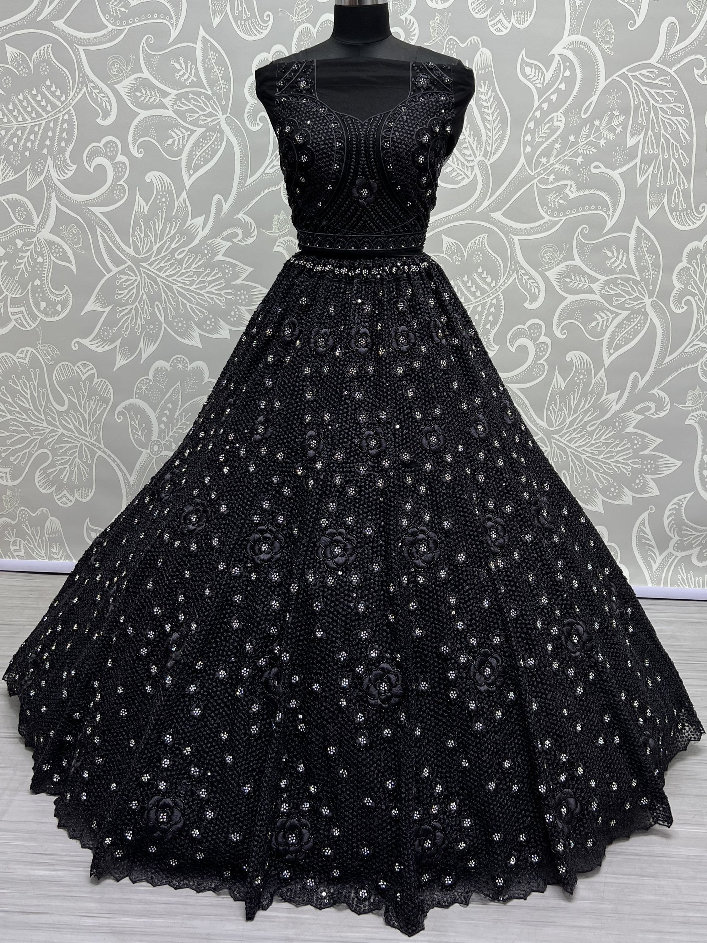 Color_Black