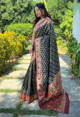 Women's Black Banarasi Paithani Silk Woven Saree - TASARIKA