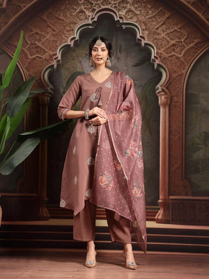 Color_Brown