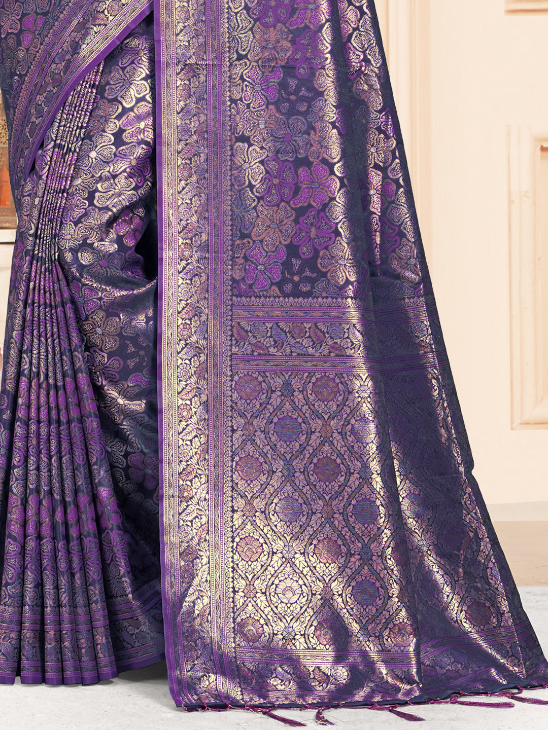 Women Lavender Satin Silk Saree With Un Stitched Blouse | NOZ2TOZ - Made In INDIA.