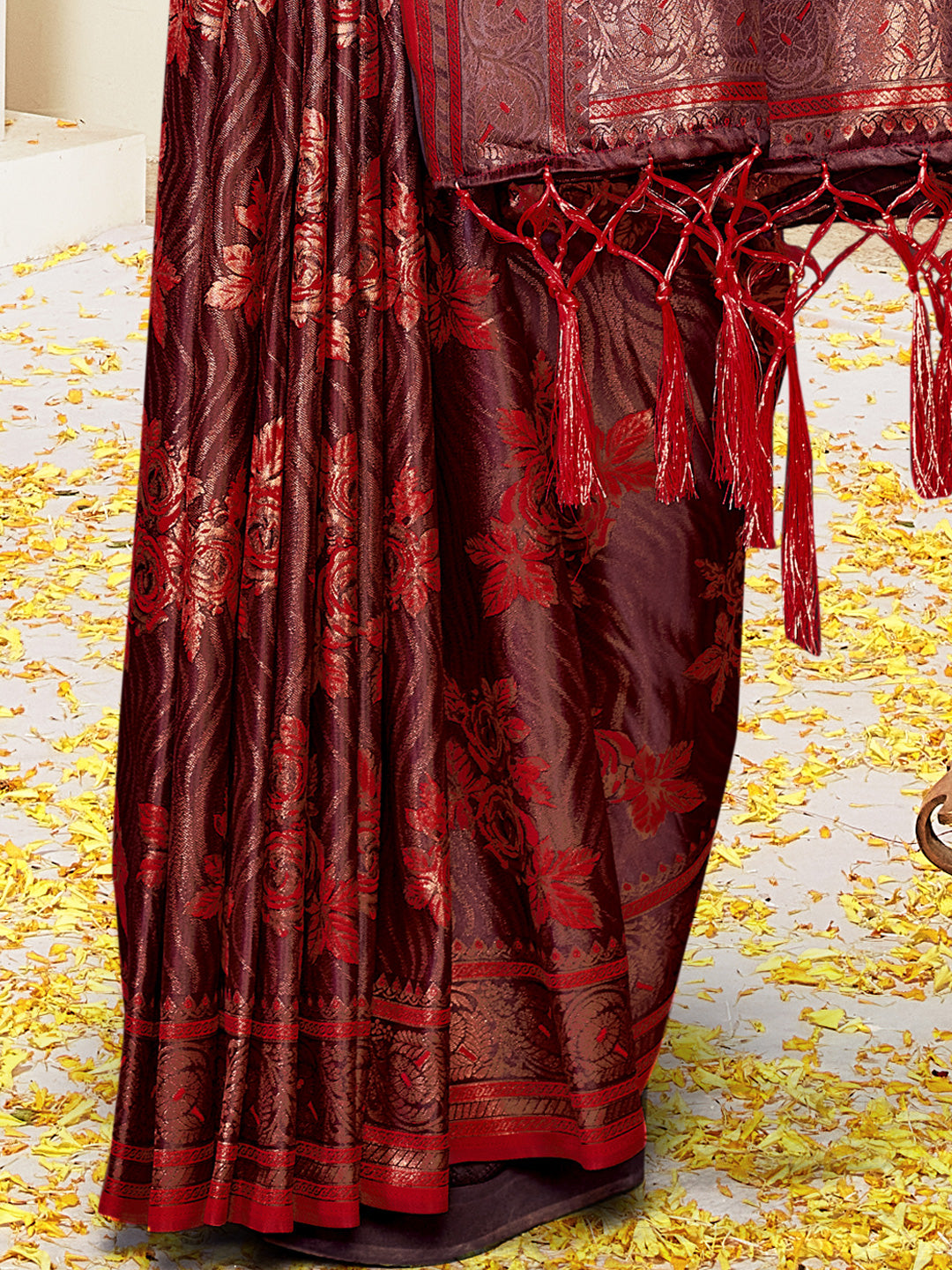 Women Red Satin Silk Saree With Un Stitched Blouse | NOZ2TOZ - Made In INDIA.