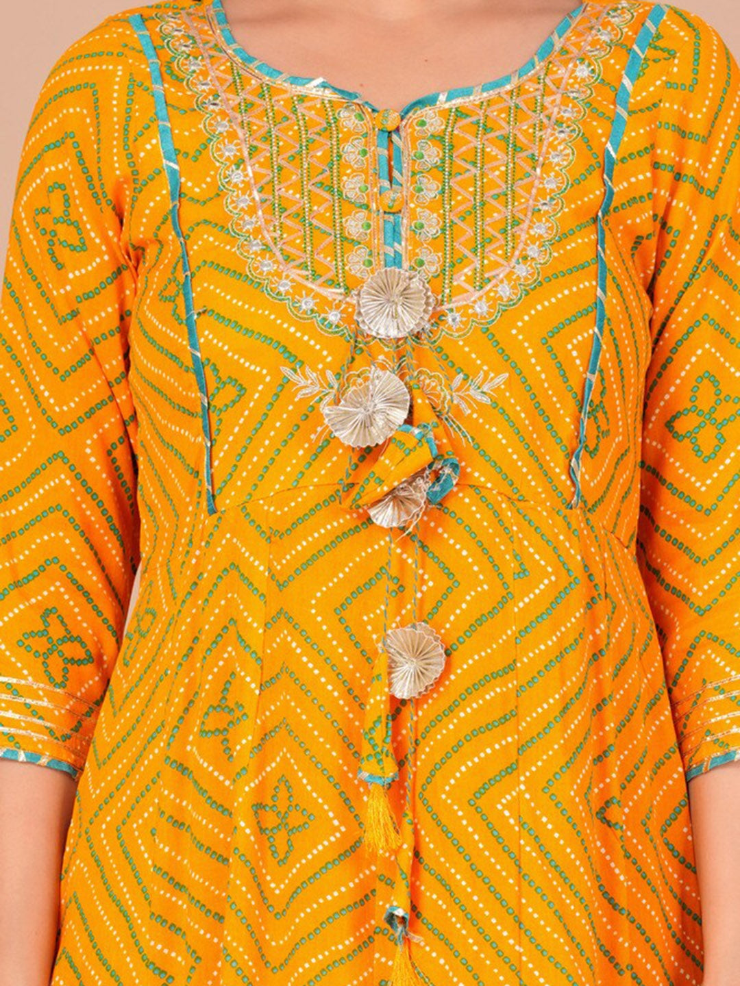 Women's Bandhani Printed Regular Kurta With Palazzos & Dupatta - Taantav