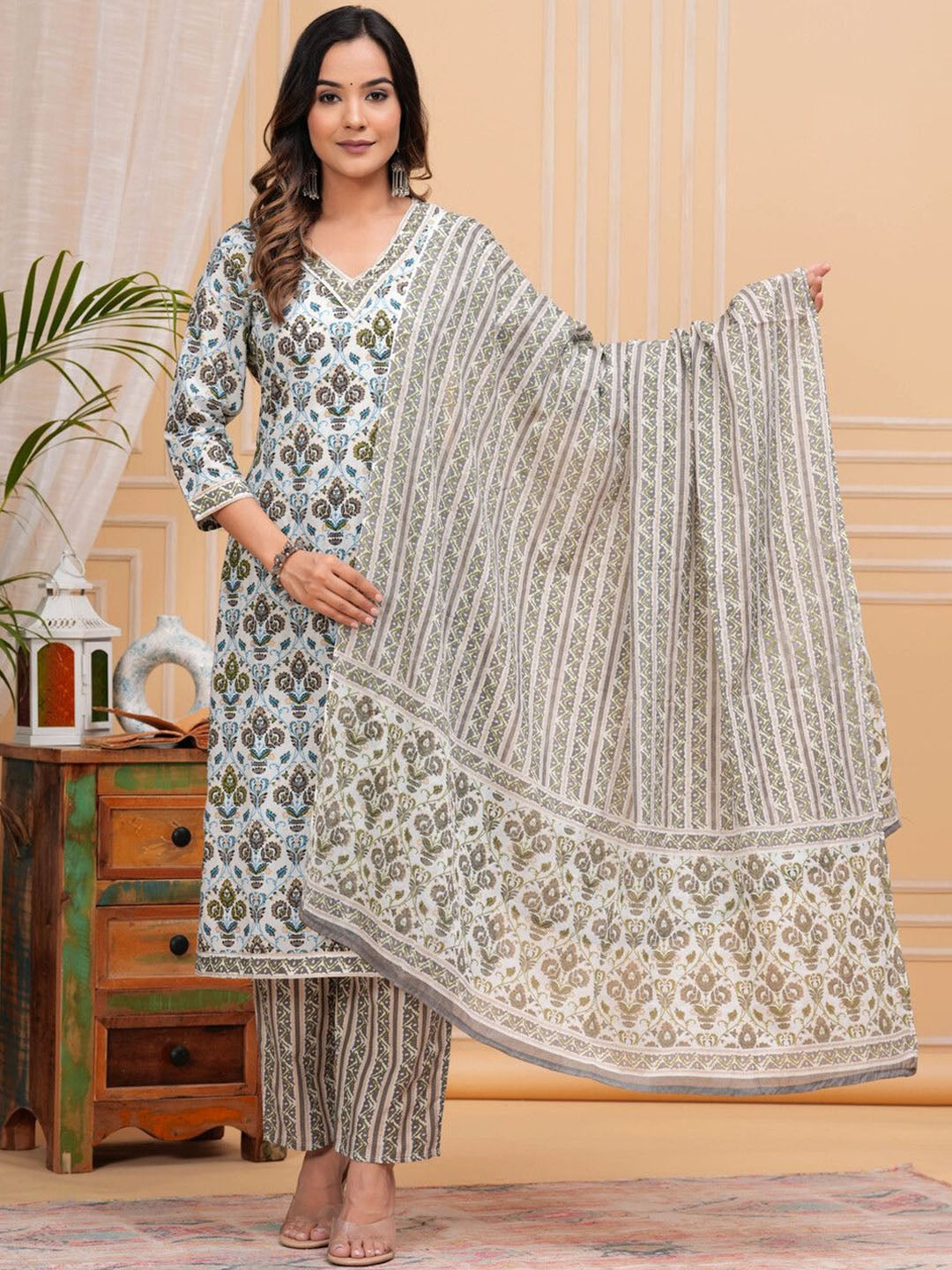 Women's Floral Printed Regular Pure Cotton Straight Kurta with Palazzos & With Dupatta - Taantav