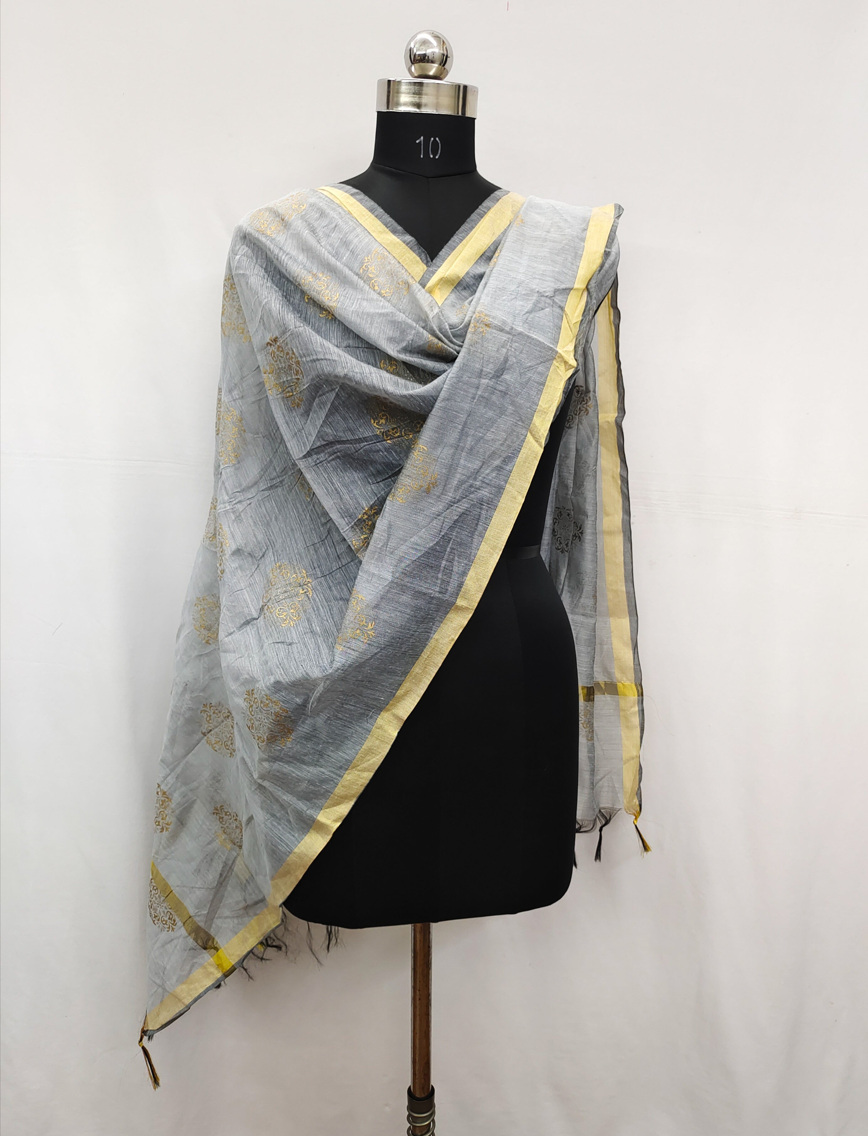 Women's Light Grey Self Woven Gold Zari Paisley Design Cotton Silk Dupatta With Tassles - NIMIDHYA