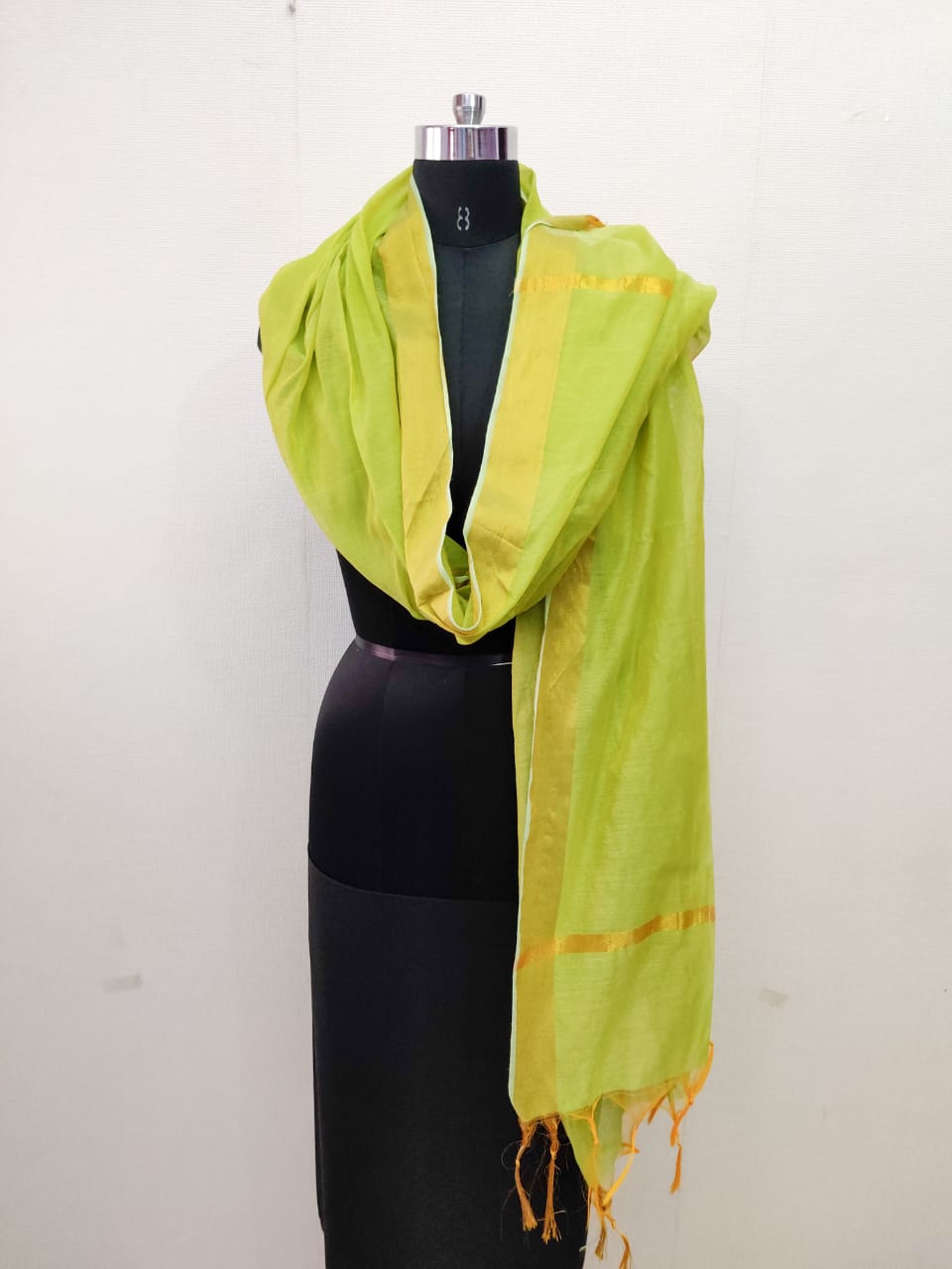 Women's Light Green Solid Self Woven Gold Zari Border Cotton Silk Dupatta With Tassles - NIMIDHYA