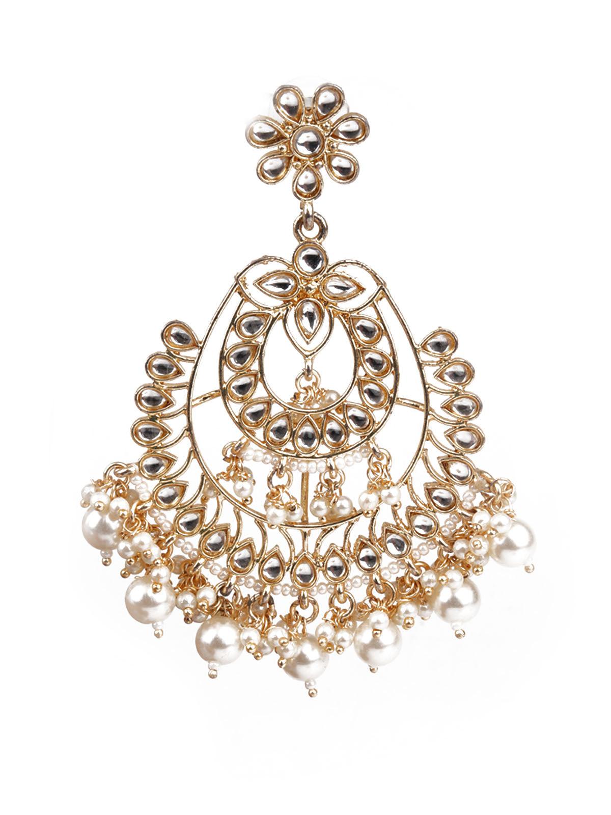 Women's Trendy Gold And White Chandbali Earring