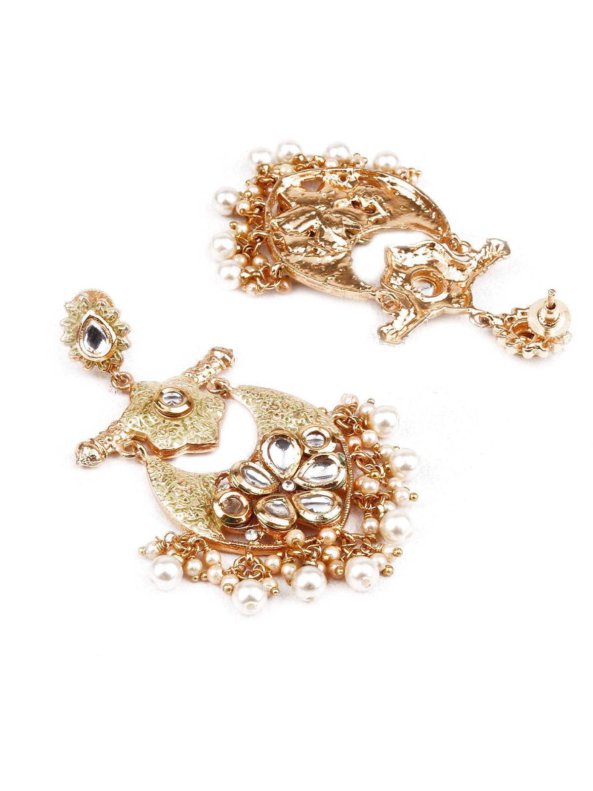 Women's Trendy Gold And Green Earring