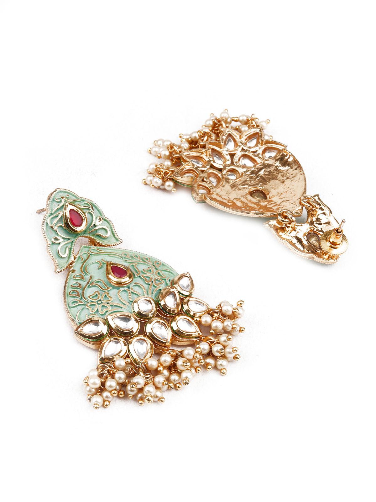 Women's Traditional Green And Gold Dangle Earring