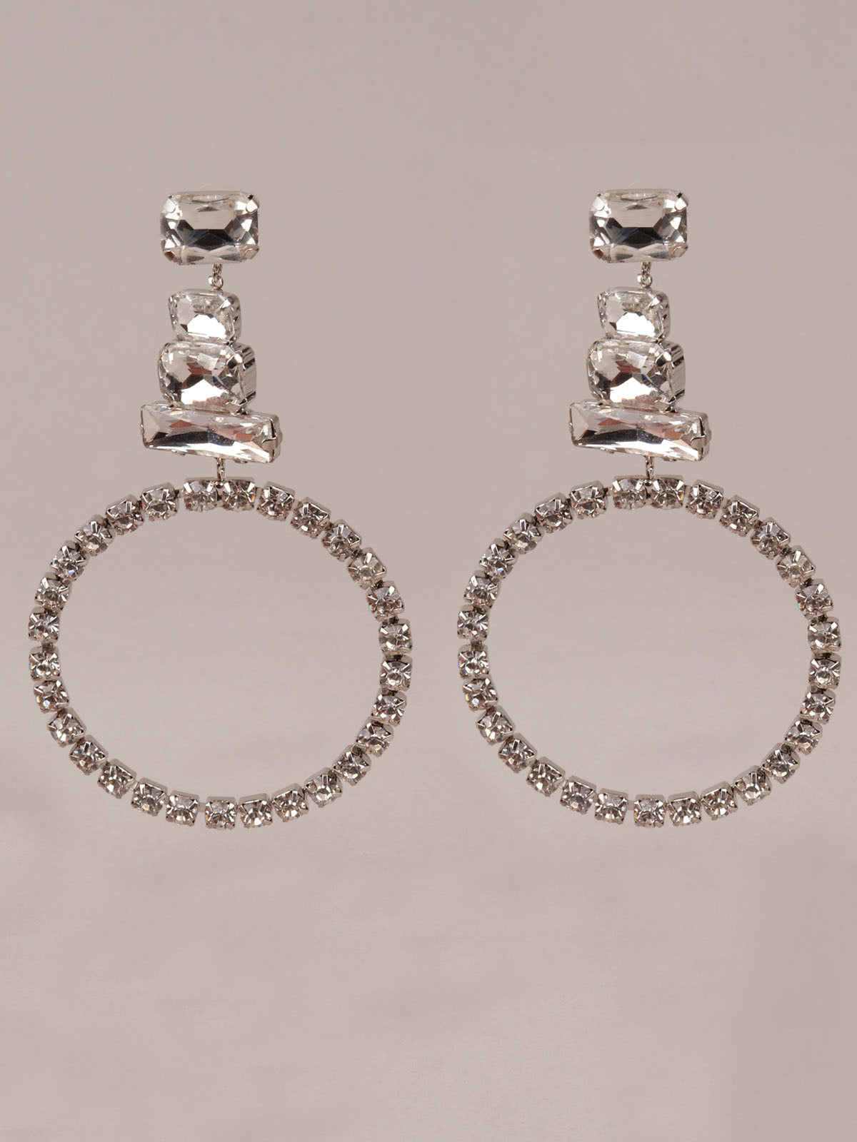 Women's White  Dangle Earring