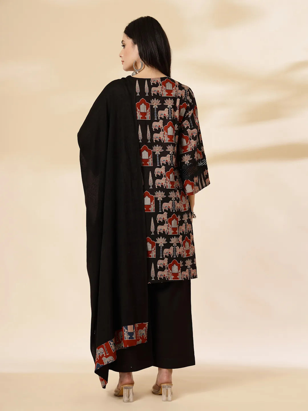 Color_Black