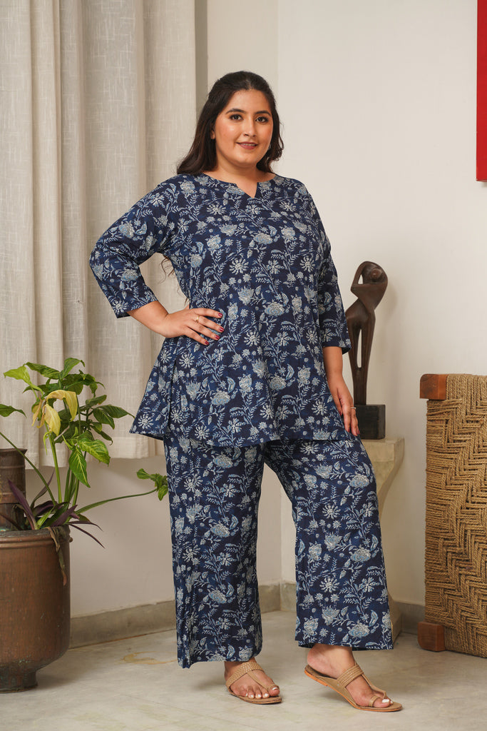 Women's Navy Blue Floral Lounge Co-Ord Set - Nangalia Ruchira