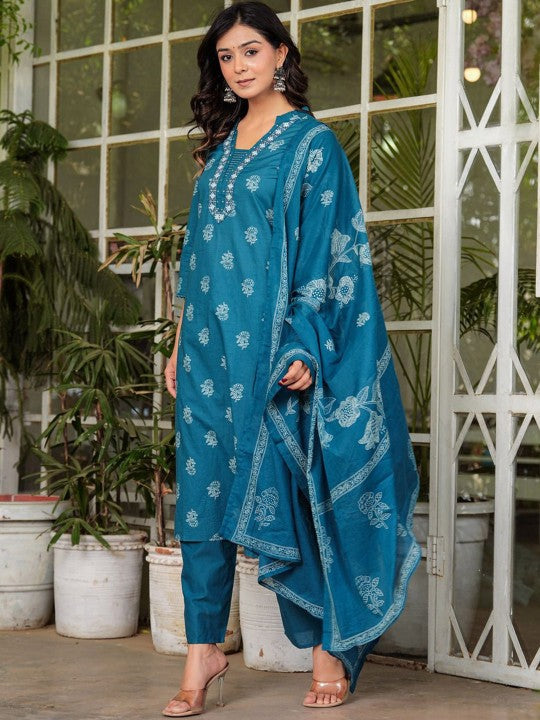 Women's Floral Printed V-Neck Cotton Straight Kurta Palazzos & With Dupatta