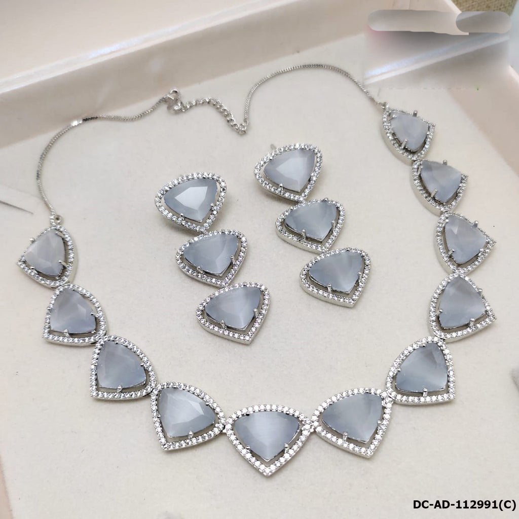 Color_Grey