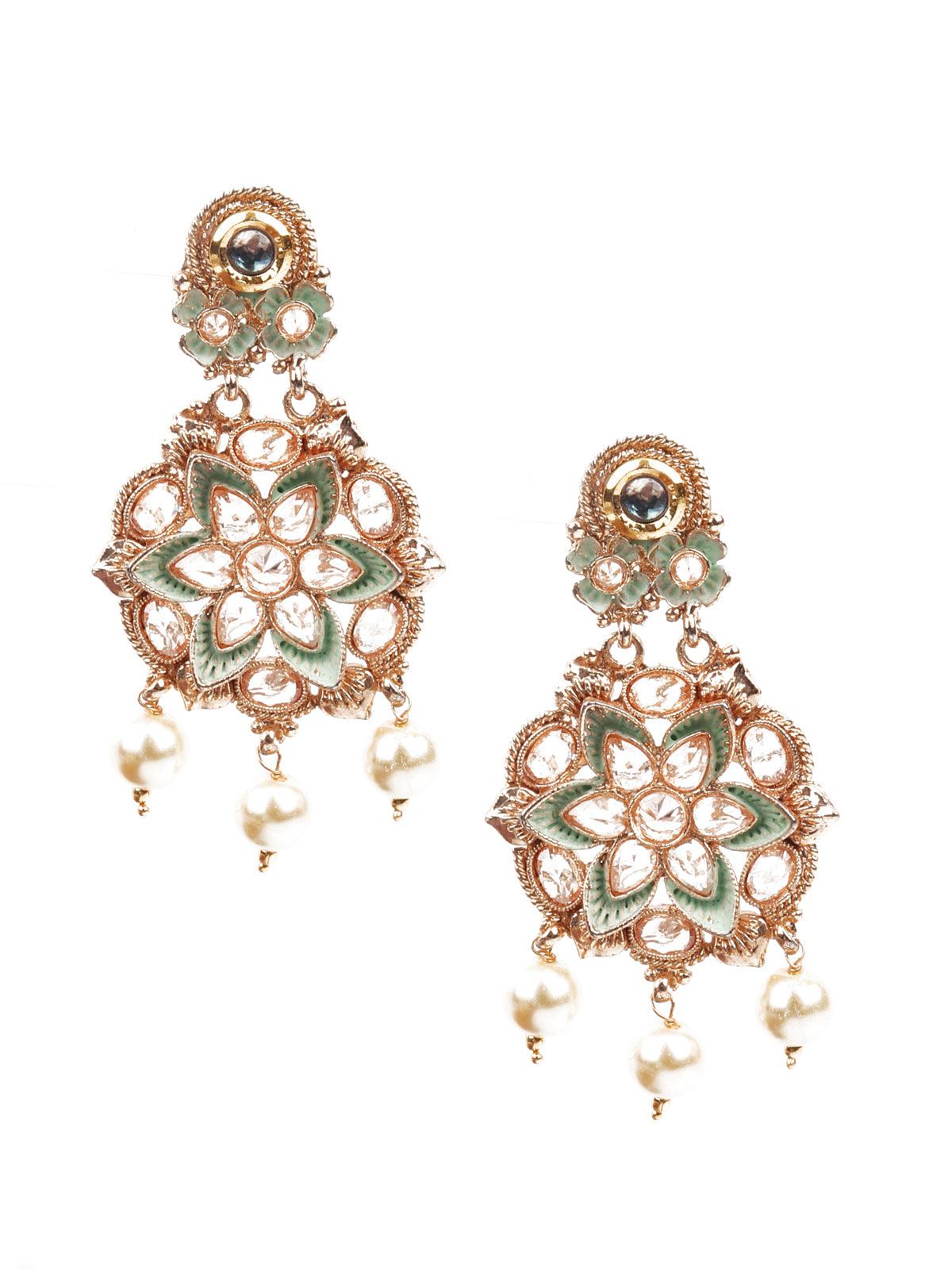 Women's Delicate Green Meenakari Earring