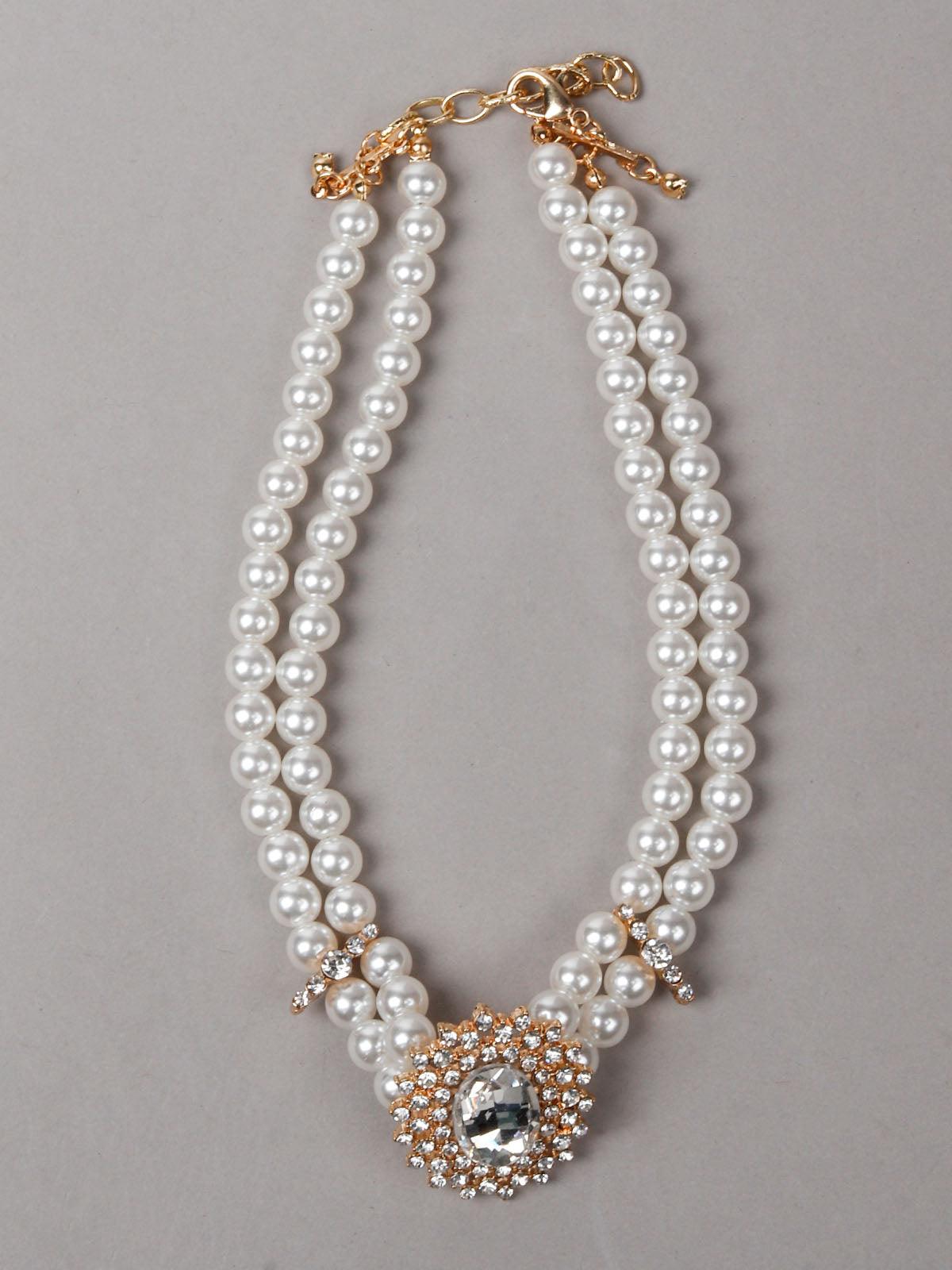 Women's Delicate Pearls Choker Neckpiec