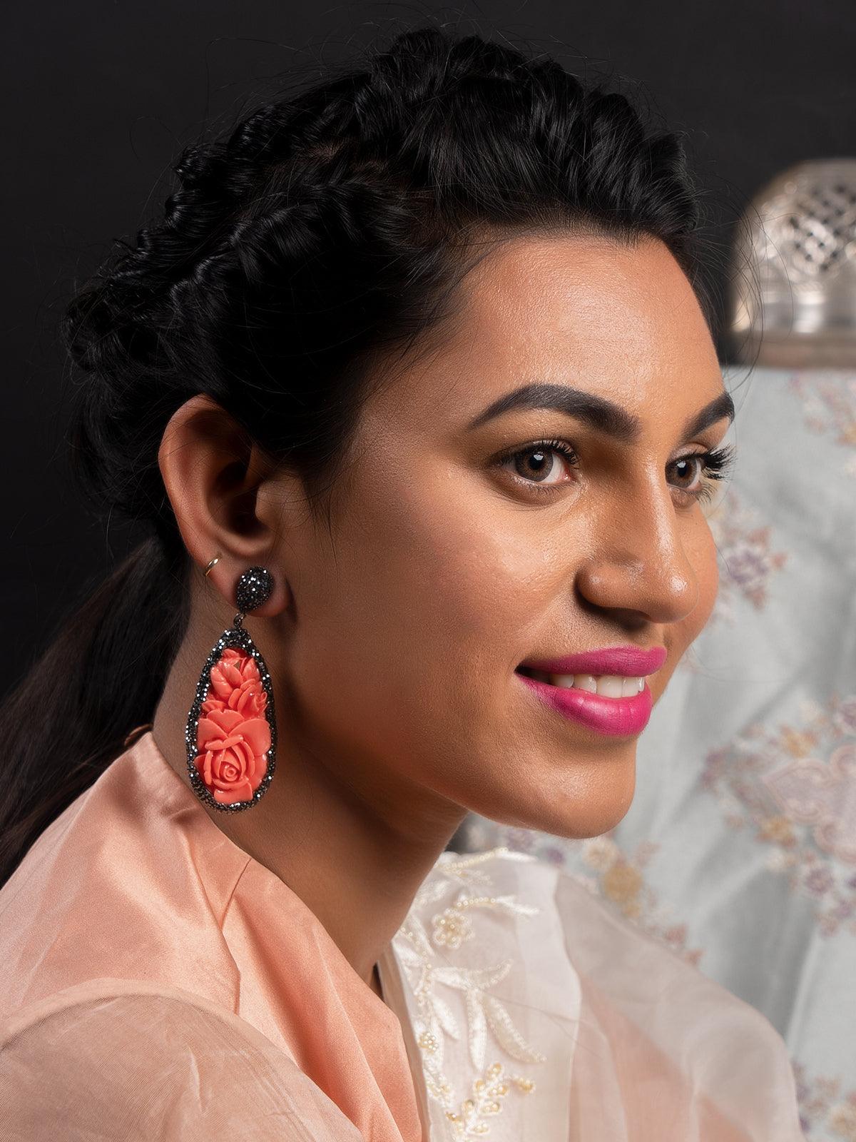 Women's Dew Drop Shape Pink Dangle Earring