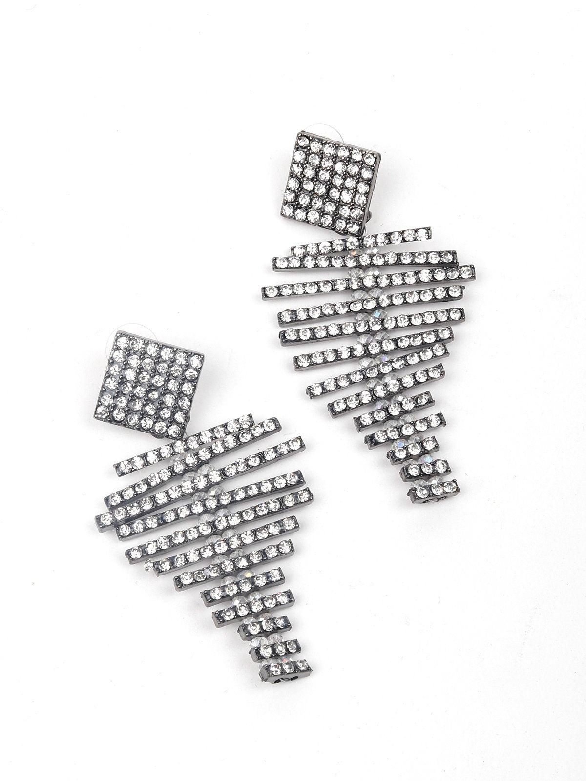 Women's Dynamite Step Studded Earring