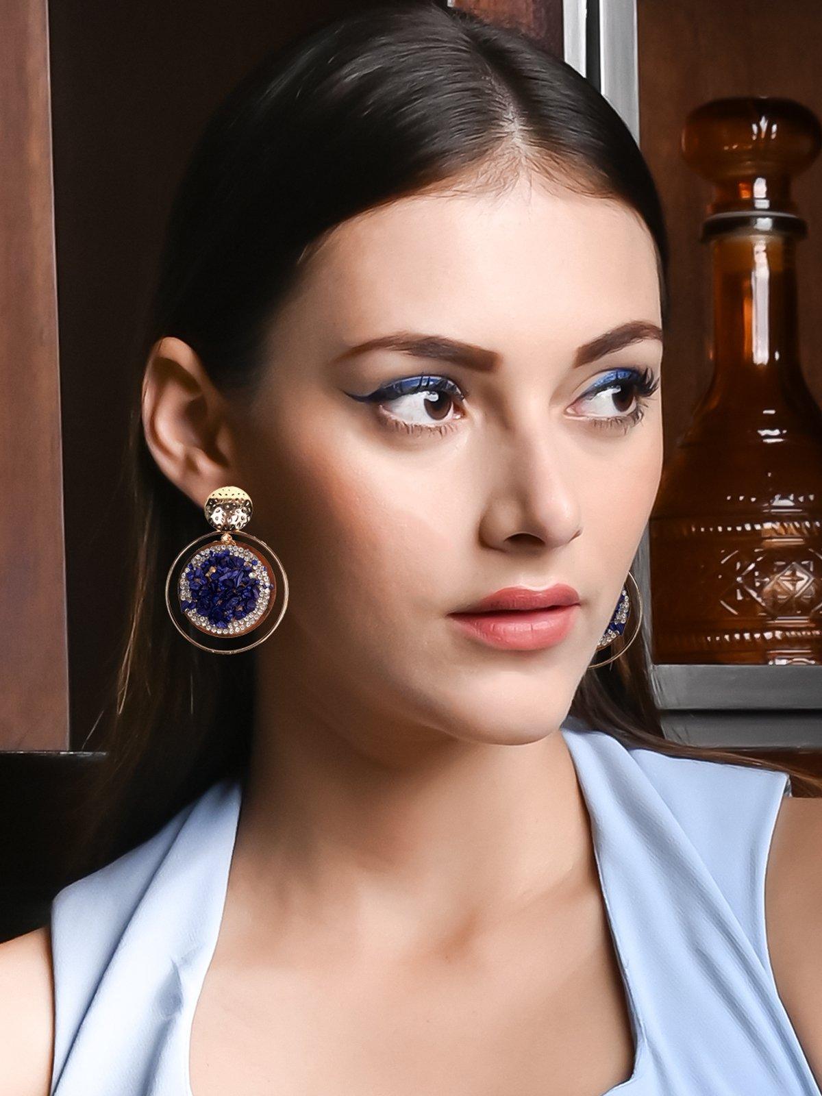Women's Electric Blue Beaded Rounded Earring