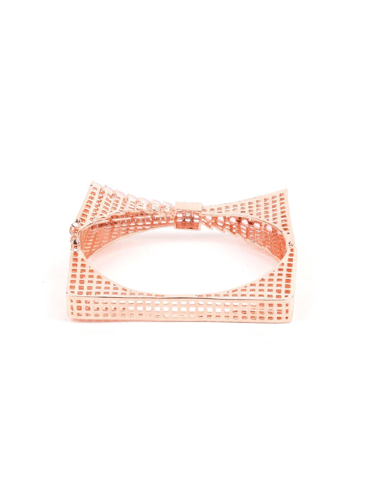 Women's Elegant Geometric Shaped Bracele