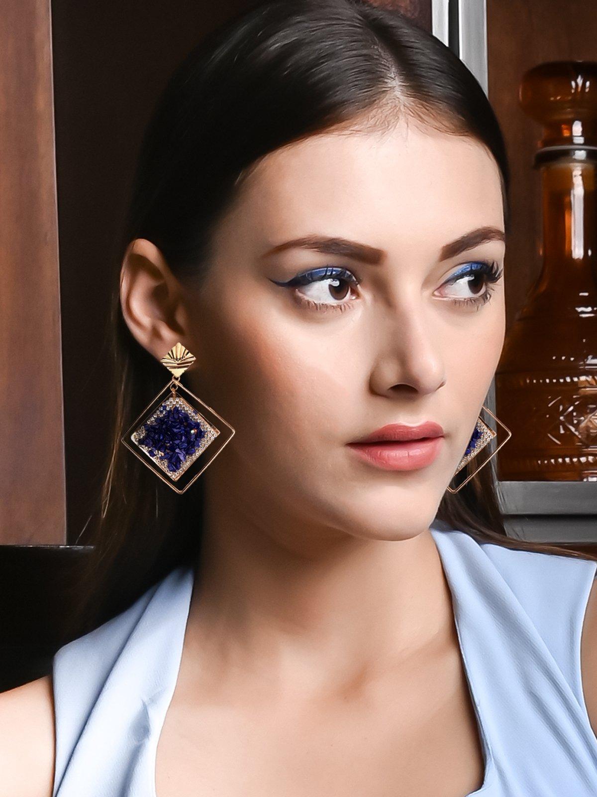 Women's Exquisite Blue Diamond Frame Earring