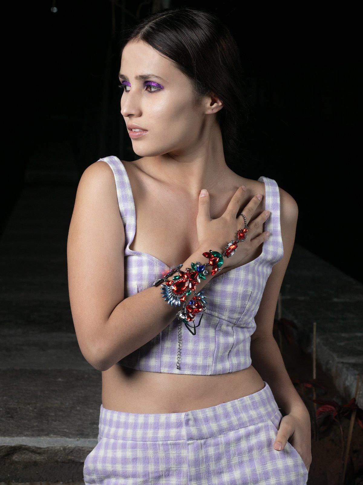 Women's Exquisite Multicolour Gemstone Hathphool Bracele