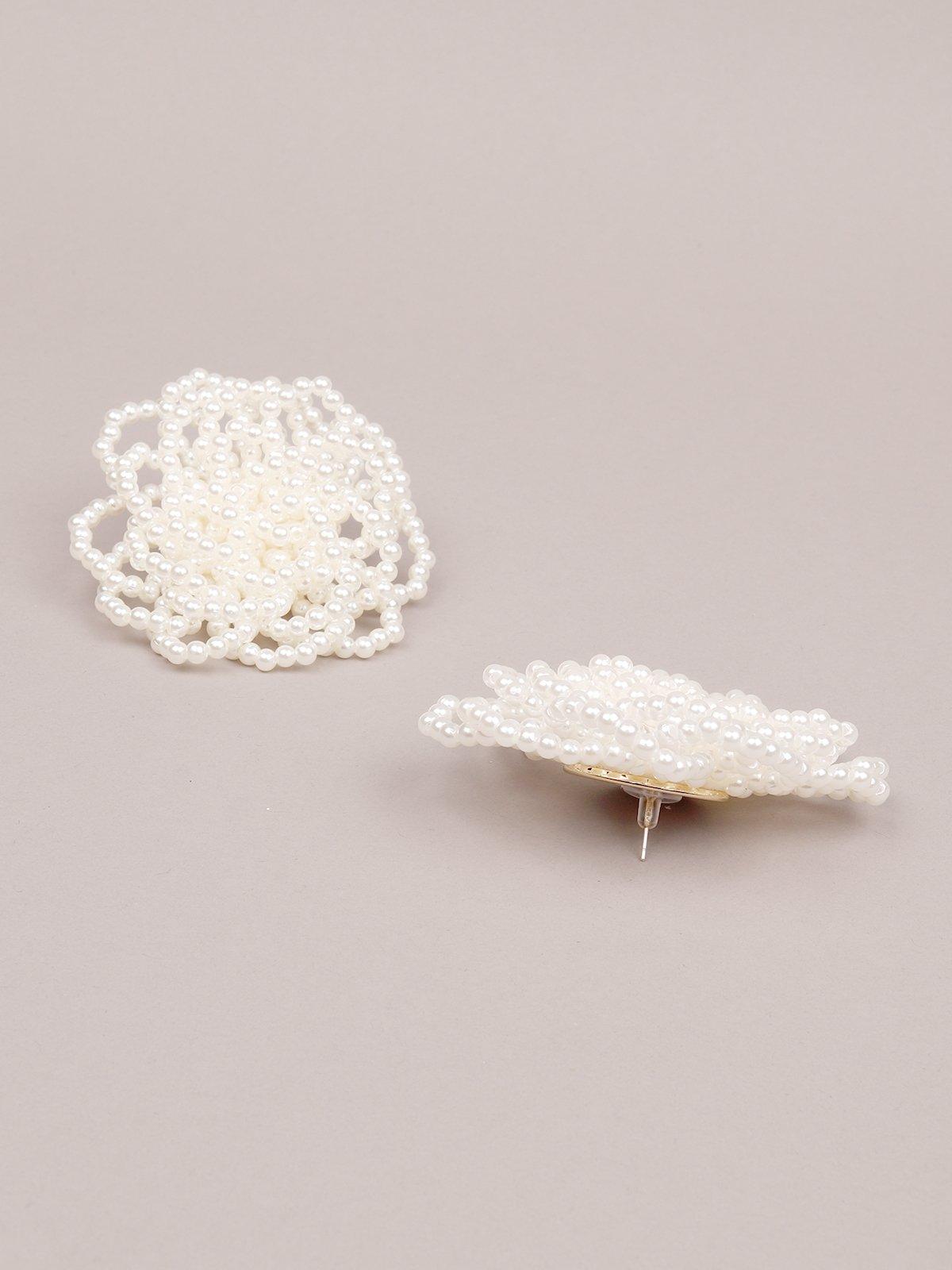Women's Exquisite White Beaded Floral Earring
