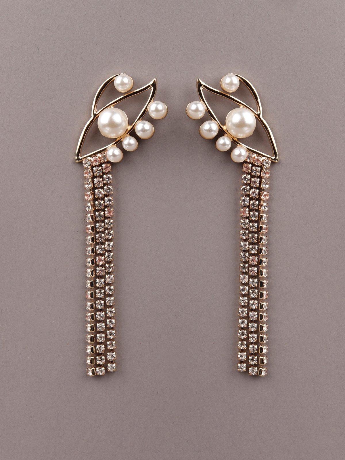 Women's Eye Shaped Moti Tassel Dash Earring