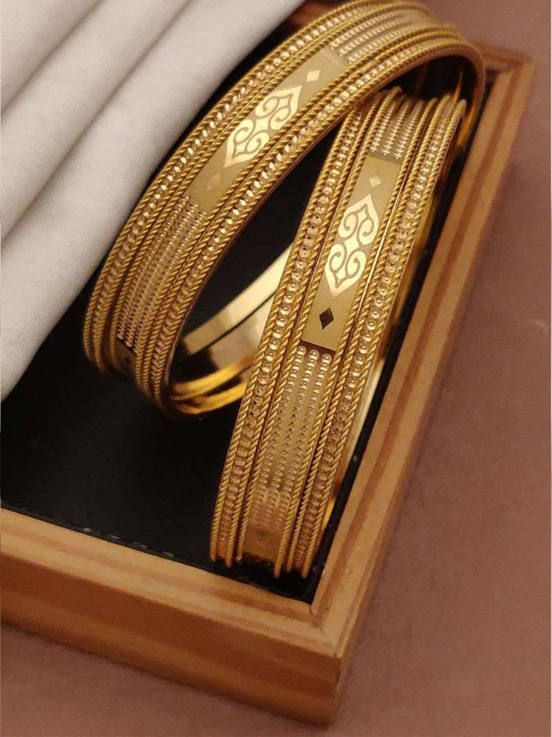 Color_Gold