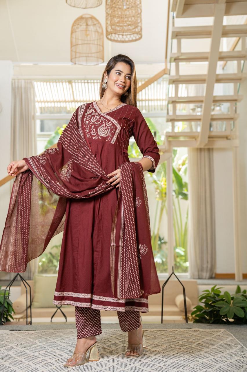 Color_Maroon