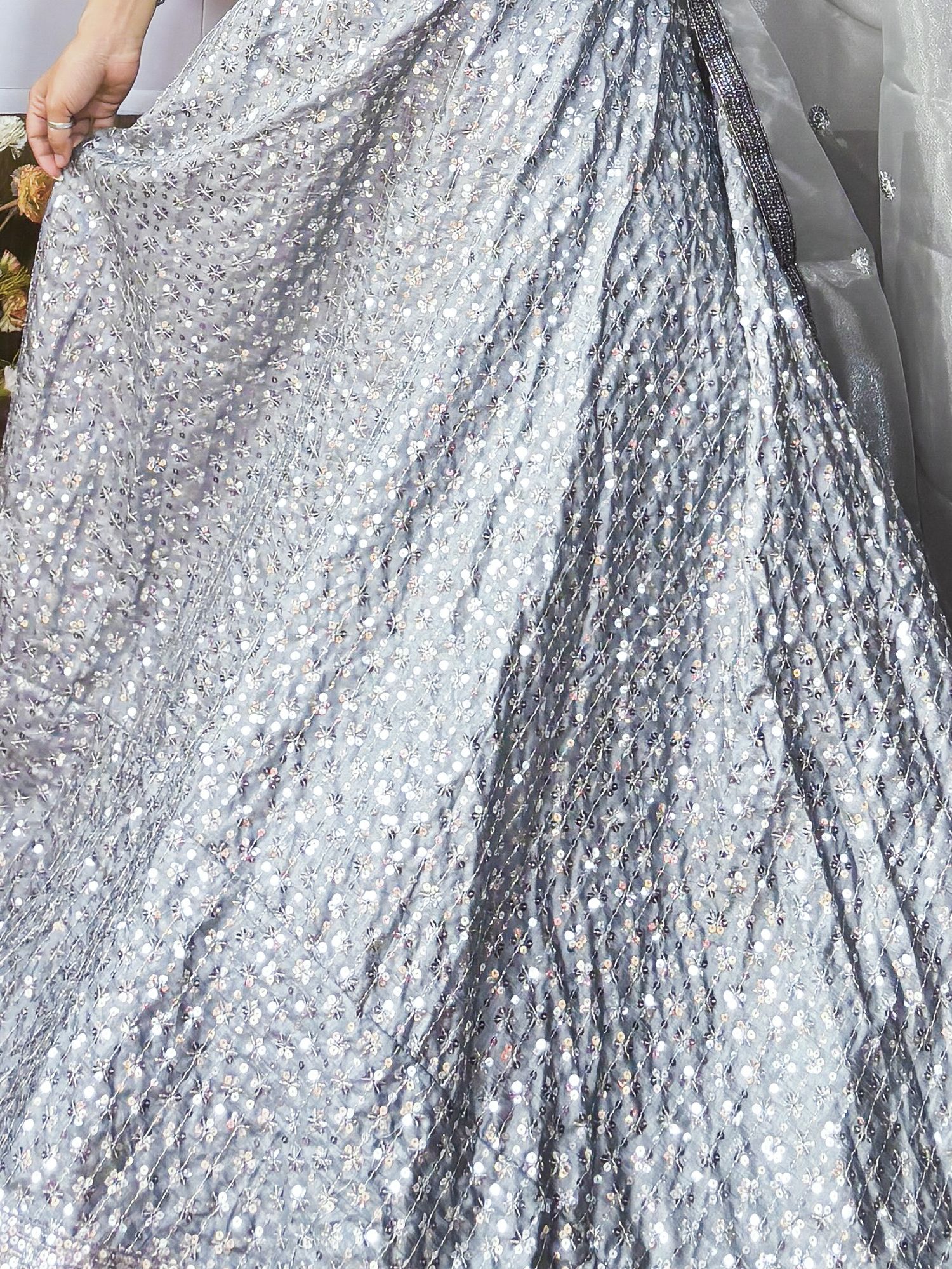 Color_Grey