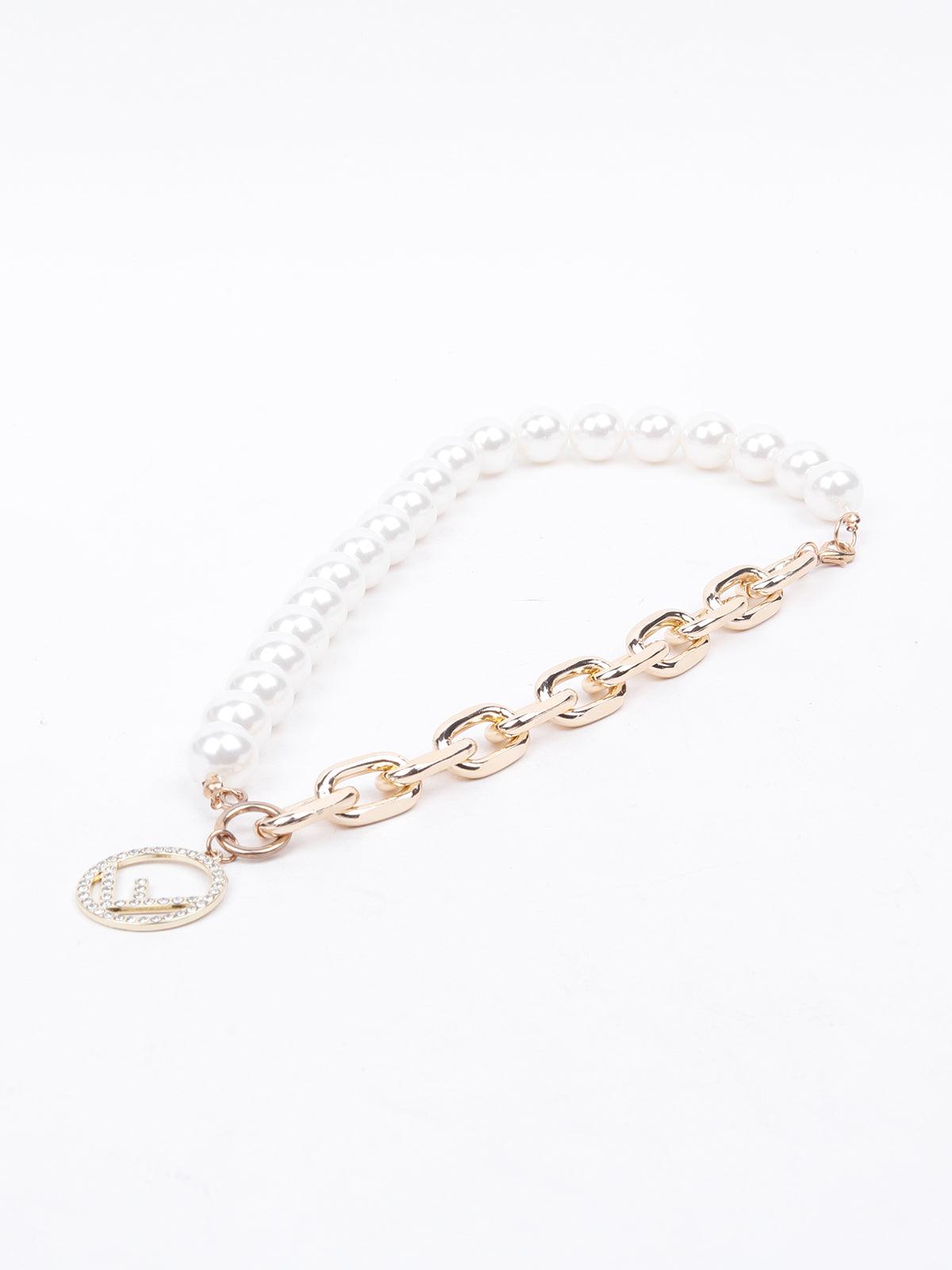 Women's Faux Pearl And Interlinked Pendant Necklac