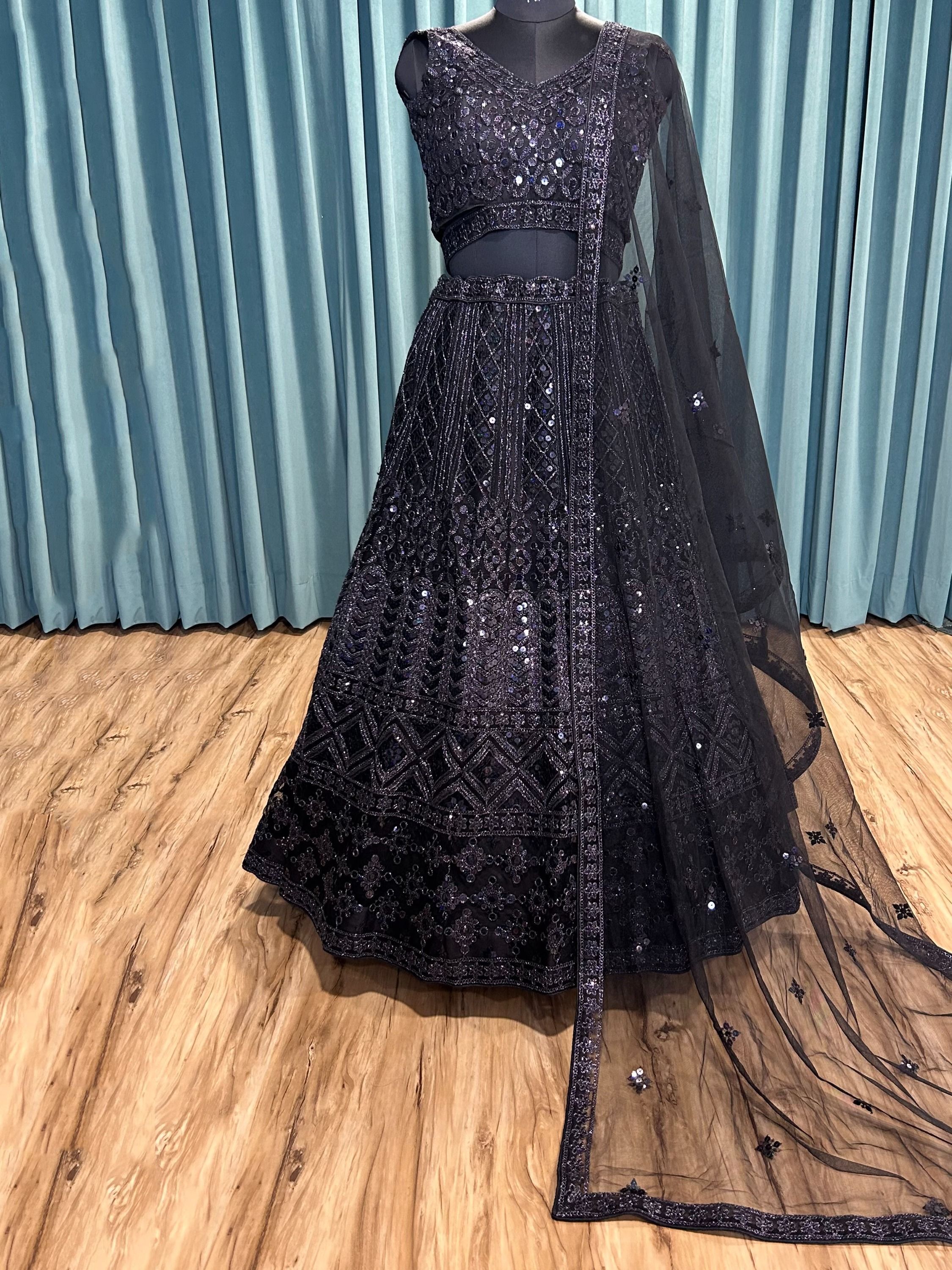 Color_Black