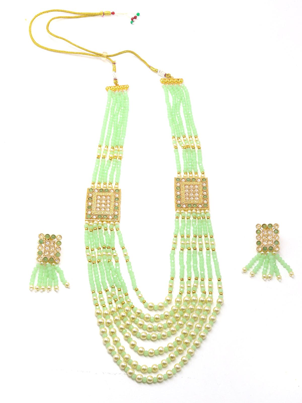 Women's Flaunting Green Beads And Pearl Necklac