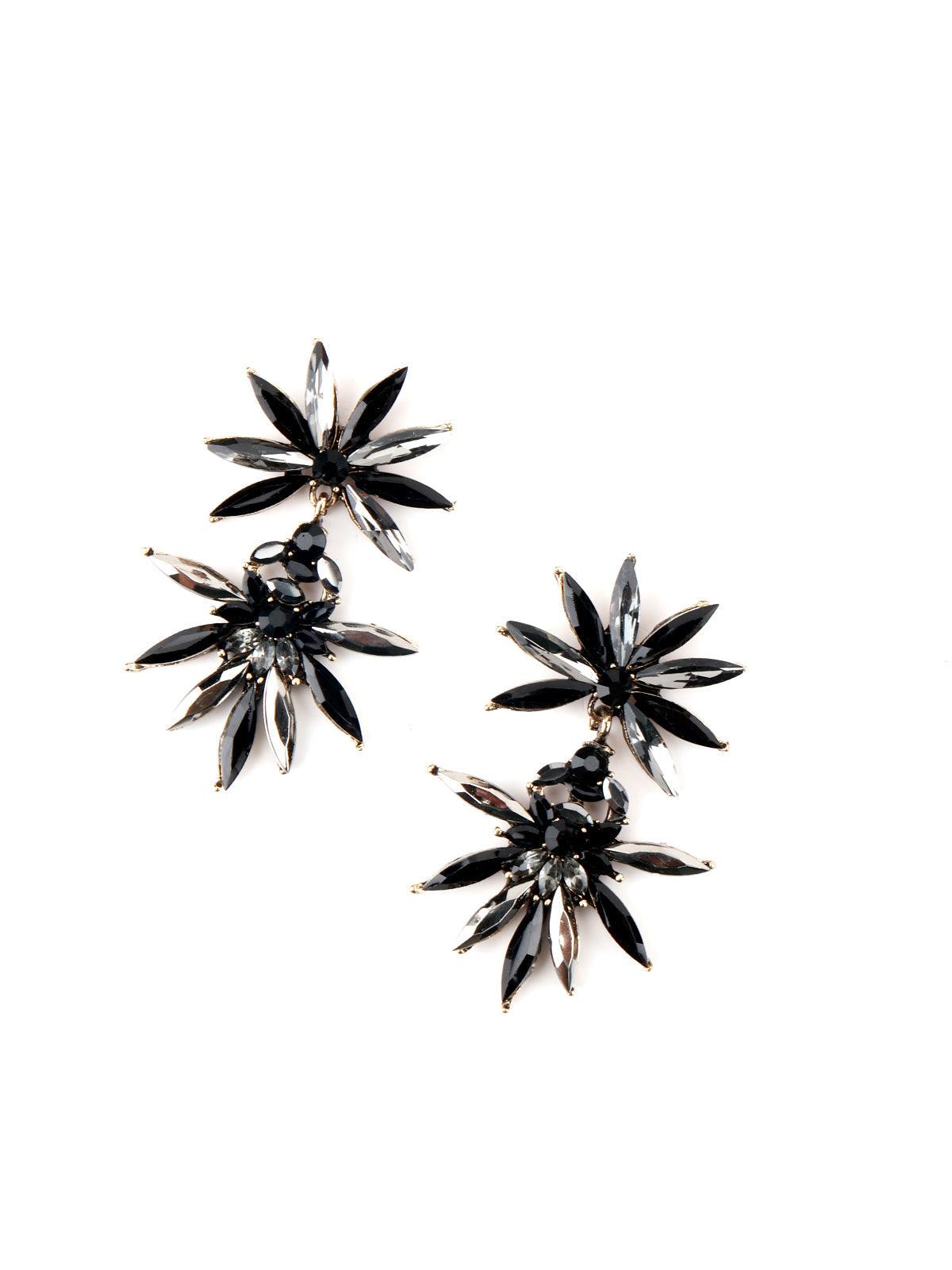 Women's Floral Black-Grey Cute Dangle Earring