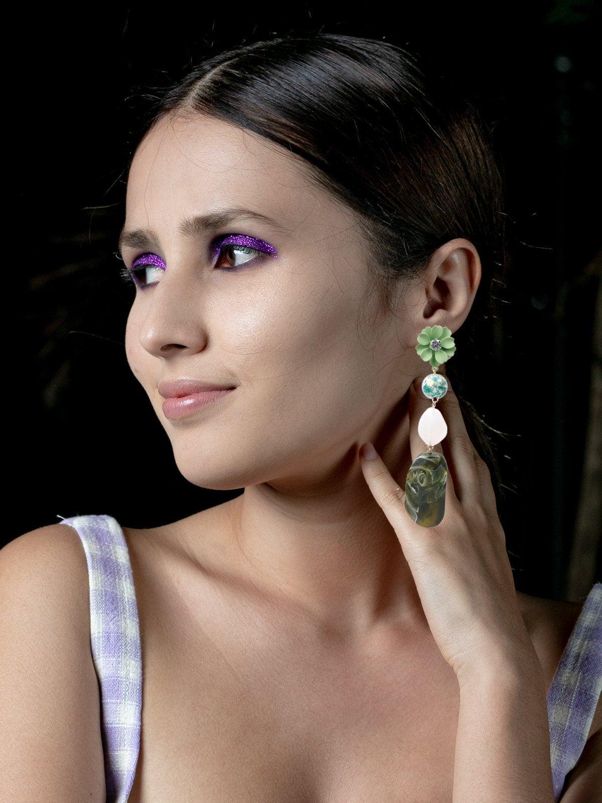 Women's Floral Green Textured Stone-Embellished Earring