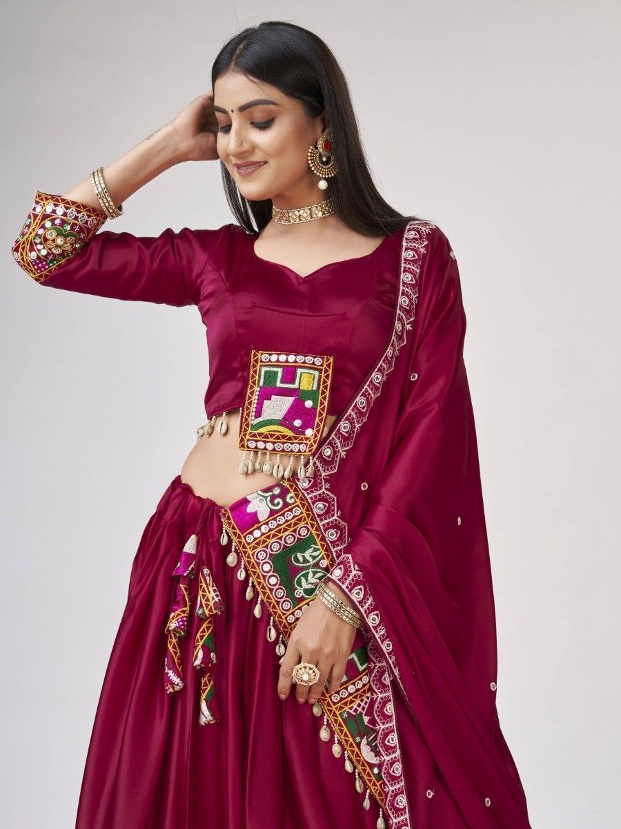 Color_Maroon