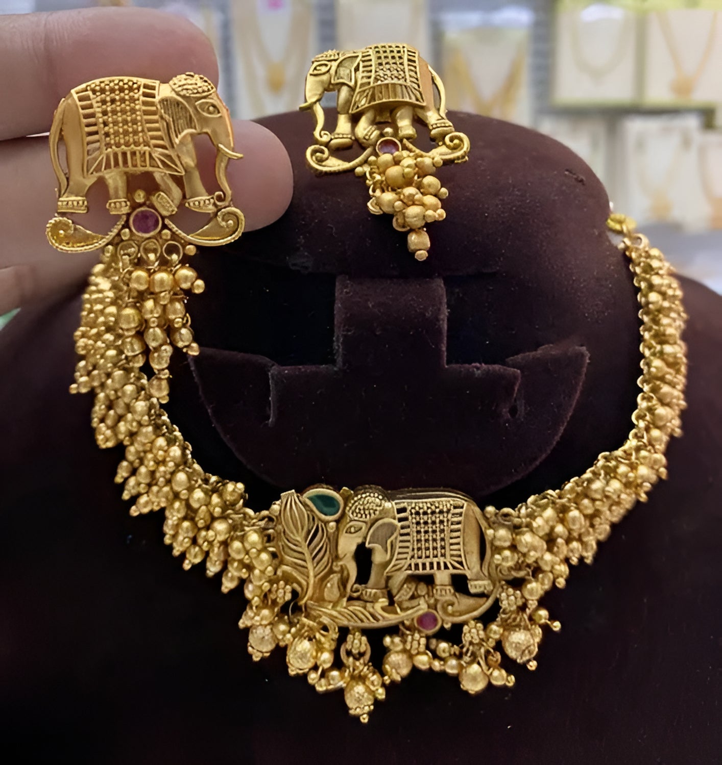 Color_Gold