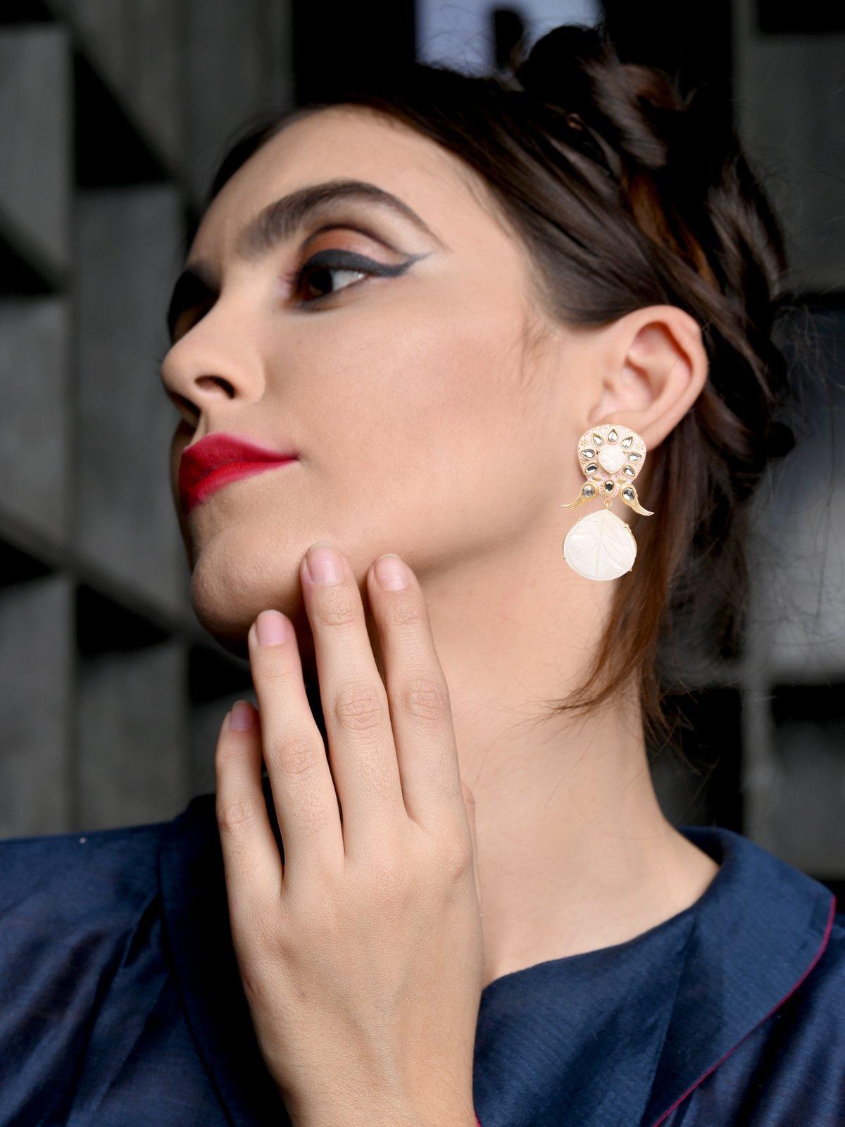 Women's Fusion Fairy White Earrings With Kundan Detailin