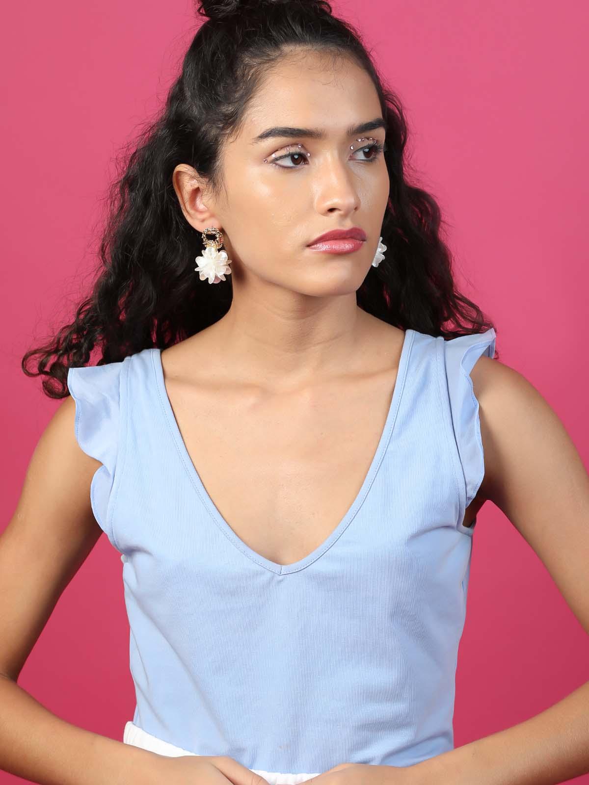 Women's Gold Textured Floral Earrings For Wome