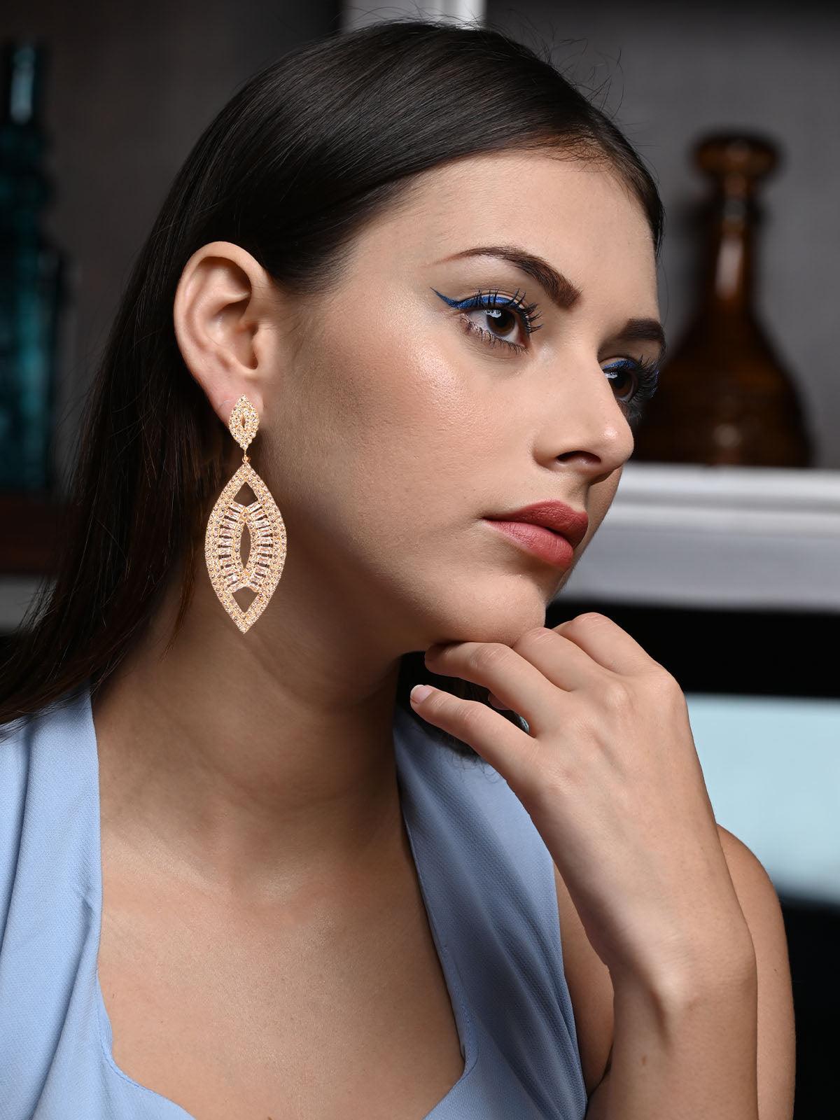 Women's Gold-Tone Crystal Drop Elegant Earring