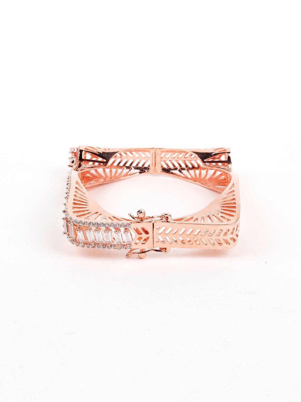 Women's Gold-Tone Pink Floral Bracele